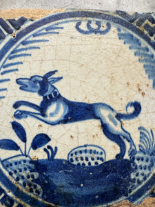 T47)delft Rotterdam tile with dog