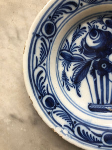 Nice small 18 th century delft handpainted plate