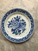 Load image into Gallery viewer, Royal Delft handpainted dutch plate 1979
