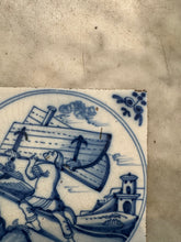 Afbeelding in Gallery-weergave laden, T117)bible Delft 18 th century tile
