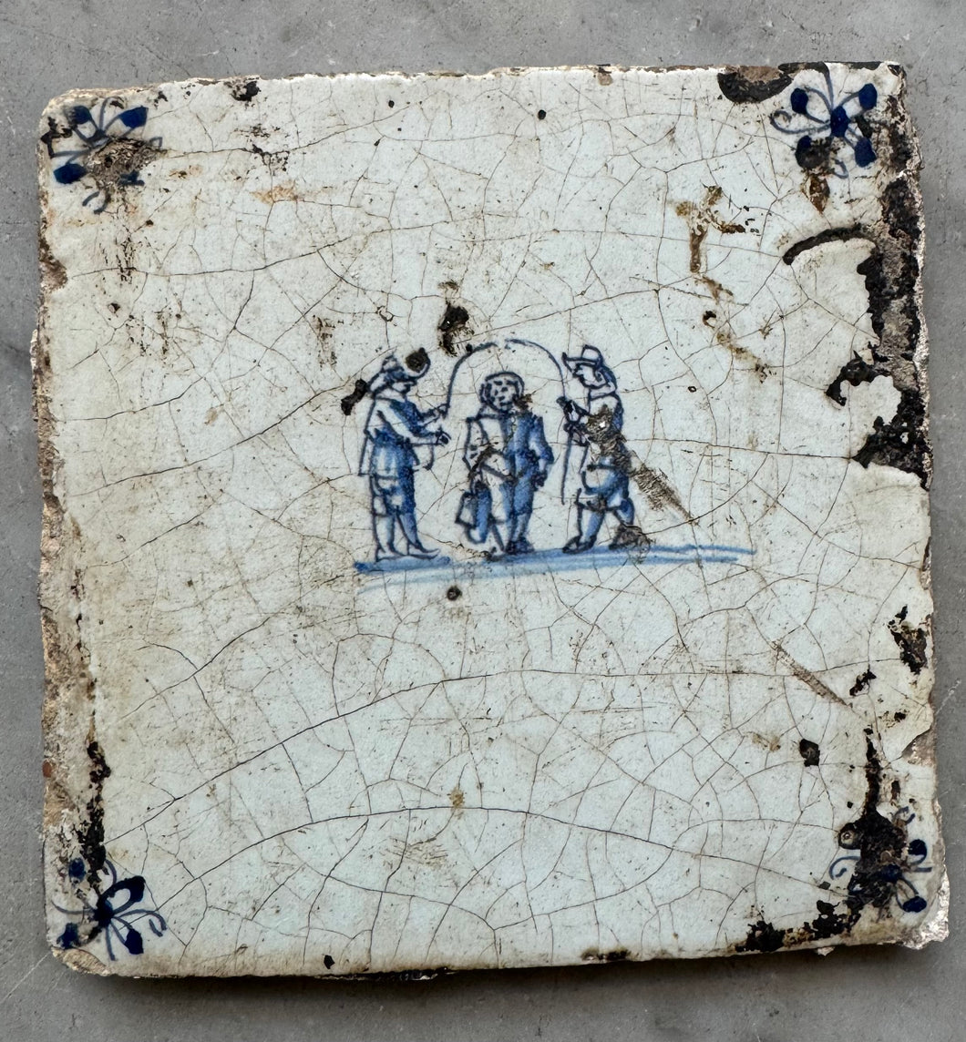 T91)17 th century delft handpainted Dutch tile children playing