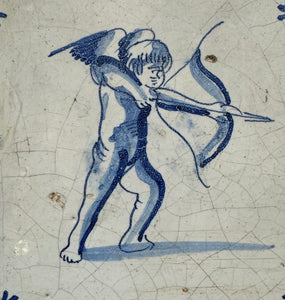 T64 nice angel tile , 17 th century