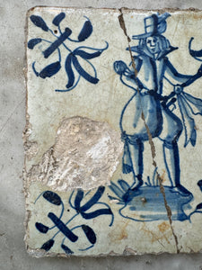 T27)17 th century tile with soldier