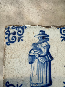 T19)delft handpainted tile woman with child