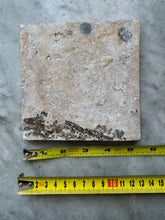 Load image into Gallery viewer, T156)tile with elephant 17 th century
