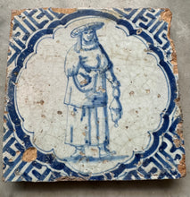 Load image into Gallery viewer, T90)17 th century delft handpainted Dutch tile with woman
