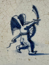 Load image into Gallery viewer, T69)delft amor/ angel/ putti tile 17 th century
