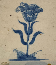 Load image into Gallery viewer, T69)blue and white flower tile made around 1700
