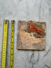 Afbeelding in Gallery-weergave laden, T97 English delft 18 th century bible tile
