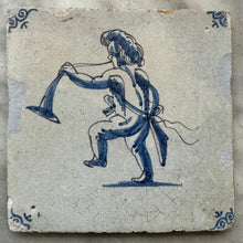 Afbeelding in Gallery-weergave laden, T63 angel ,amor, putti, tile 17 th century
