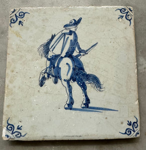 T79)16 th century soldier on horseback