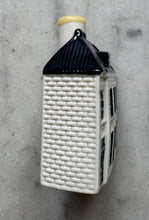 Load image into Gallery viewer, KLM house nr 106, leiden
