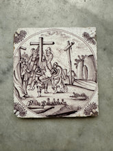 Load image into Gallery viewer, T1)18 th century biblical delft tile

