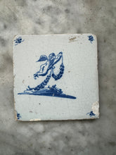 Load image into Gallery viewer, T30) angel tile 17 th century
