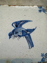 Load image into Gallery viewer, T8)Dutch 17 th century tile with bird
