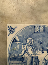 Afbeelding in Gallery-weergave laden, T118) Delft bibical tile with Jesus

