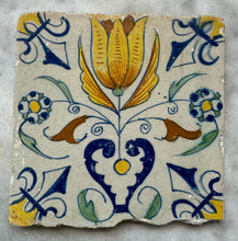 Load image into Gallery viewer, T56)delft tile with colored tulip vase 17 th century
