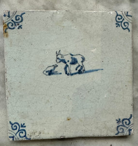 T67)rare tile with cow and frog 17 th century