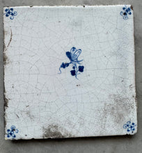 Load image into Gallery viewer, T92)17 th century delft tile with butterfly
