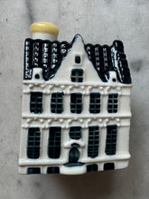 Load image into Gallery viewer, KLM house 105, the 3 canals , Amsterdam
