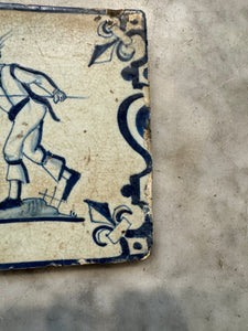 T15) delft 17 th century tile with hunter