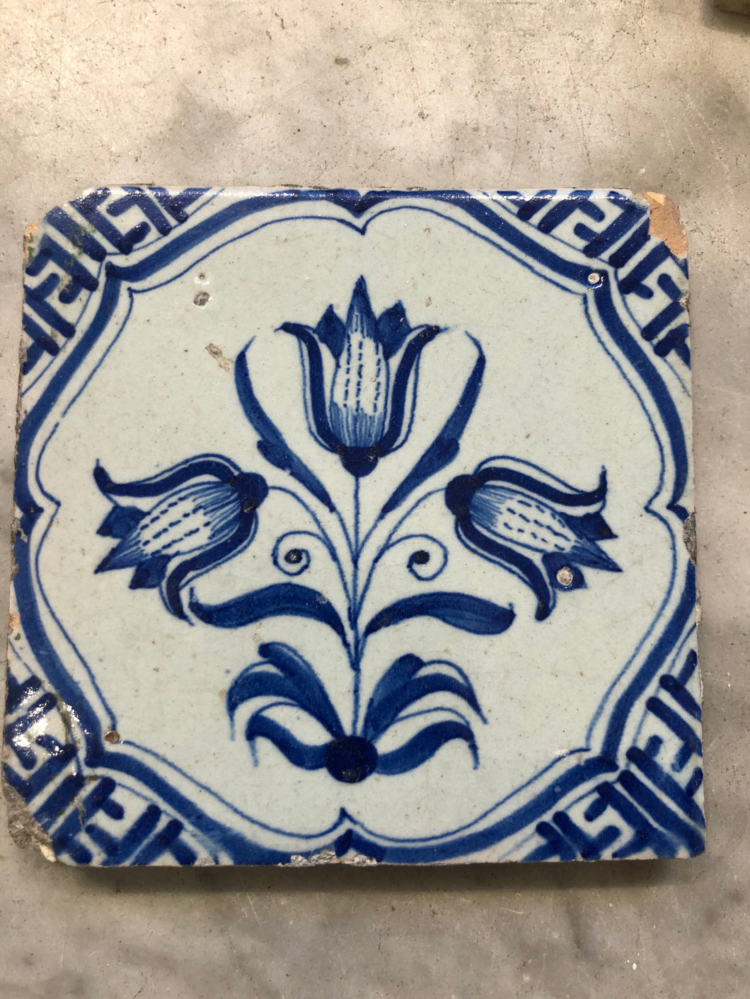 17th century delft dutch handpainted tile with 3 tulips