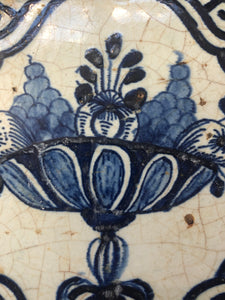 Flowerbasket tile 17th century