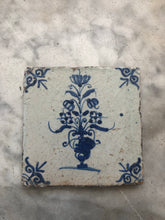 Load image into Gallery viewer, Handpainted dutch delft tile with flowervase around 1660
