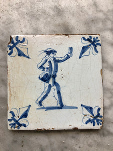 Handpainted dutch delft tile with drinker