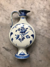 Load image into Gallery viewer, Royal Delft handpainted dutch vase with handle
