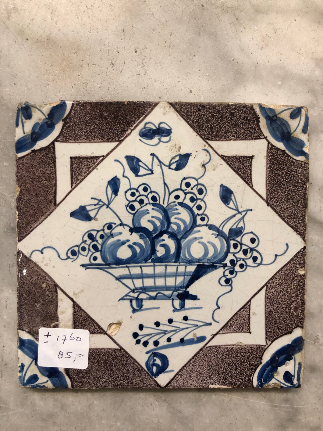 18th century Delft handpainted tile with fruits
