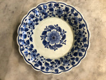 Load image into Gallery viewer, Royal Delft handpainted dutch plate
