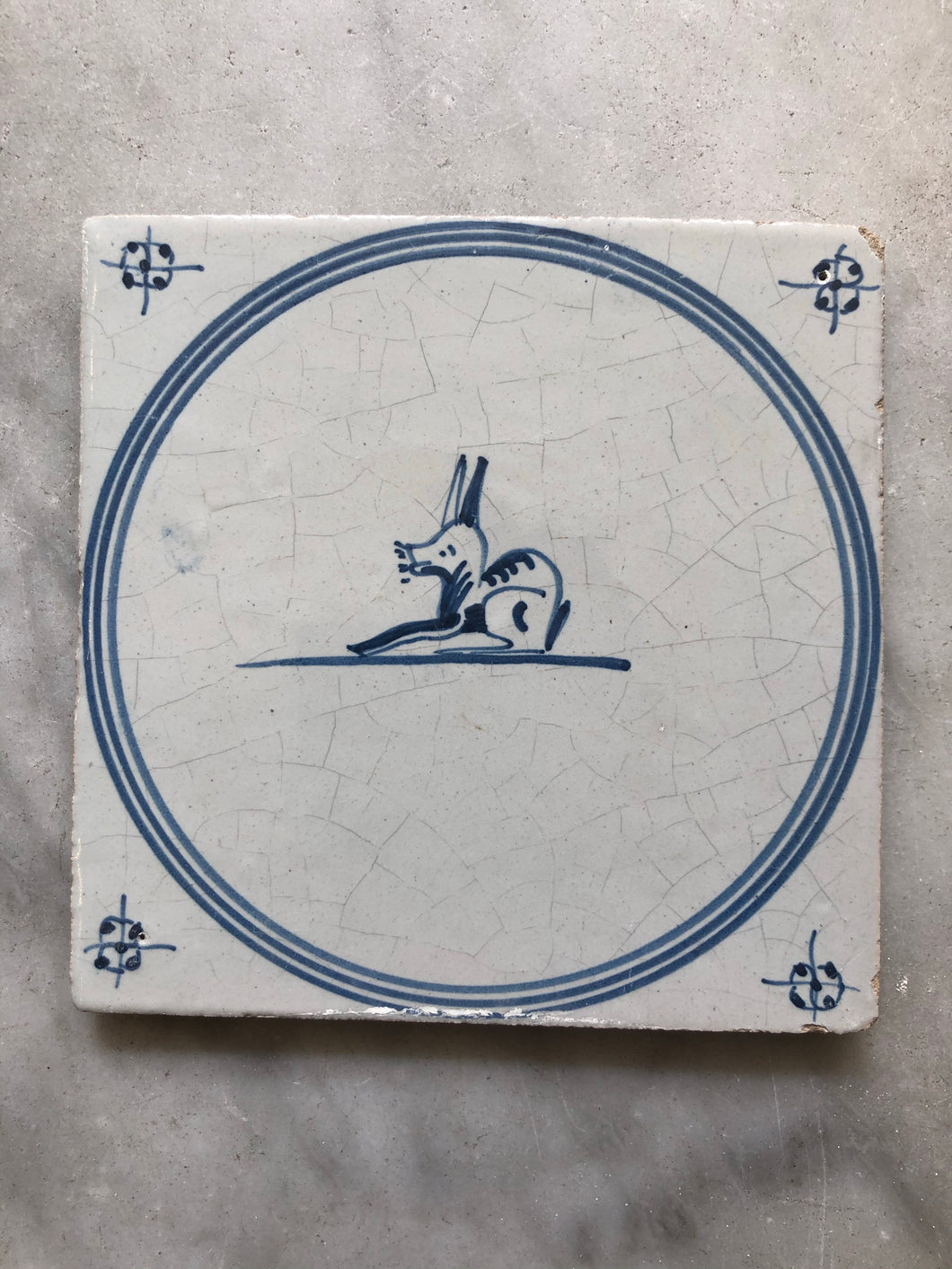 Late 18th century Delft handpainted tile with rabbit, around 1790