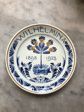 Load image into Gallery viewer, Royal Delft handpainted dutch plate with W wilhelmina
