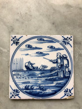 Afbeelding in Gallery-weergave laden, 18 th century delft century delft tile with pharao
