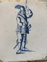 Load image into Gallery viewer, Nice soldier delft dutch tile 1700
