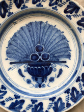 Load image into Gallery viewer, Delfts blue 18 th century delft handpainted plate
