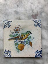 Load image into Gallery viewer, Nice 17 th century delft handpainted dutch tile bird
