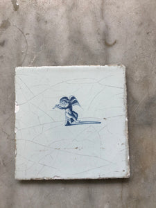 17 th century delft tile with angel