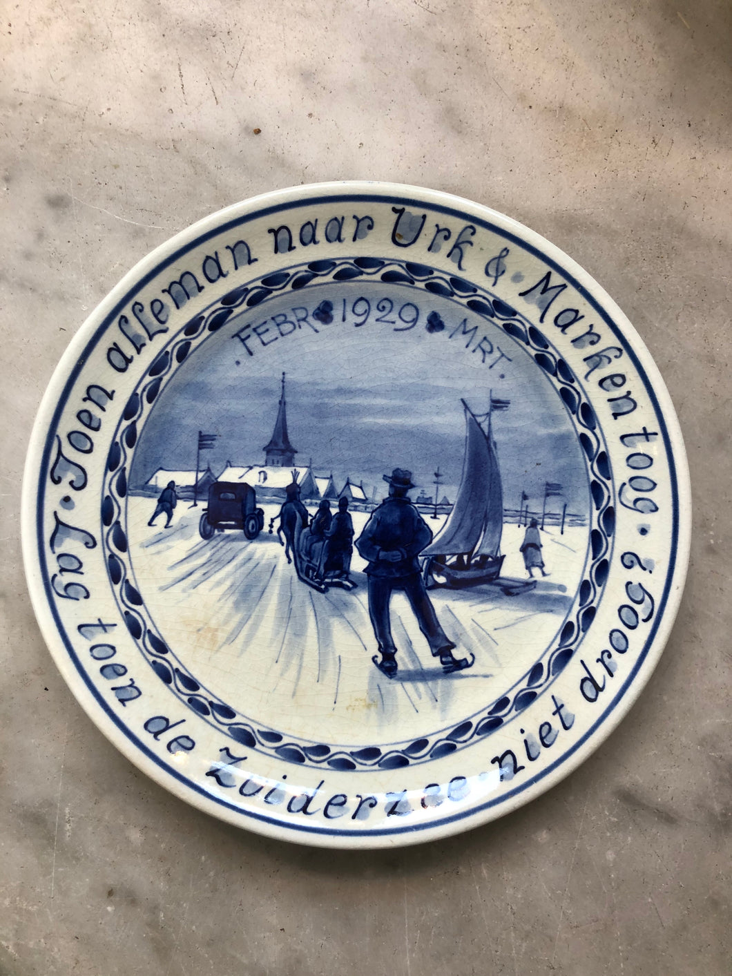Royal rare Royal Delft handpainted dutch plate with skaters