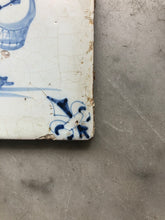 Load image into Gallery viewer, Handpainted dutch delft tile drummerboy
