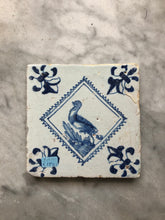 Load image into Gallery viewer, Nice 17 th century delft tile with bird
