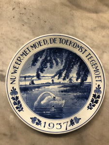 Royal Delft handpainted dutch plate 1937
