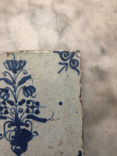 Load image into Gallery viewer, Handpainted dutch delft tile with flowervase around 1660
