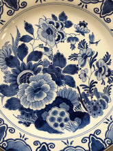 Load image into Gallery viewer, Royal Delft handpainted dutch plate 1979

